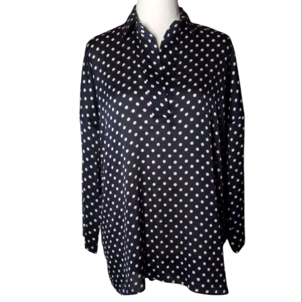 Zara Basic Split V Neck Navy Blue & White Polkado… - image 1